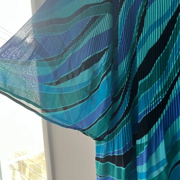 Catherines top pleated embellished beaded 3/4 sleeve bright fun going out party - Picture 3 of 8